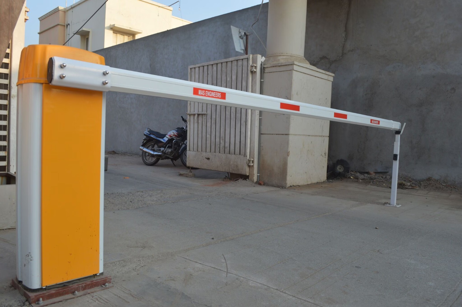 Automatic Boom Barrier for Toll Plaza